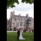 thumbnail Les mariés devant le château de Creully