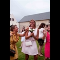 thumbnail Anne-Sophie, récipiendaire de la gerbe : le bonheur dans l'année ...